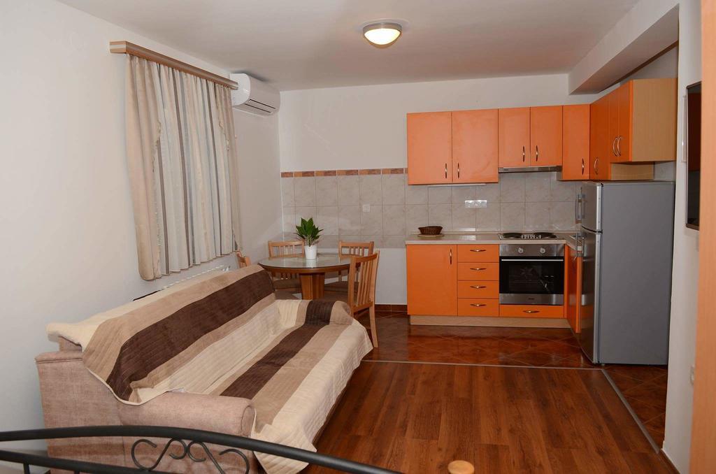Apartments Villa Split คราพินสเก ทอปลิตเซ ภายนอก รูปภาพ