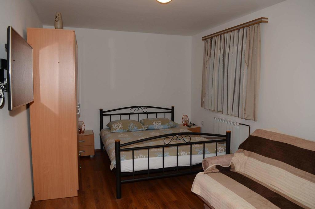 Apartments Villa Split คราพินสเก ทอปลิตเซ ภายนอก รูปภาพ