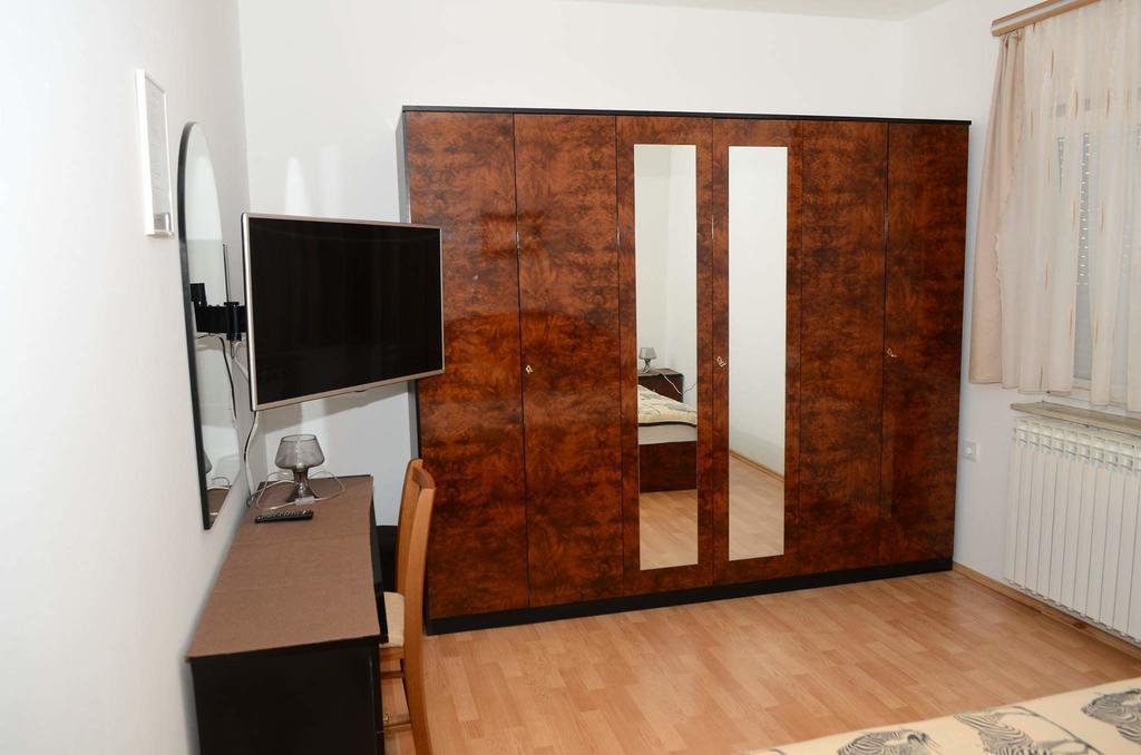 Apartments Villa Split คราพินสเก ทอปลิตเซ ภายนอก รูปภาพ