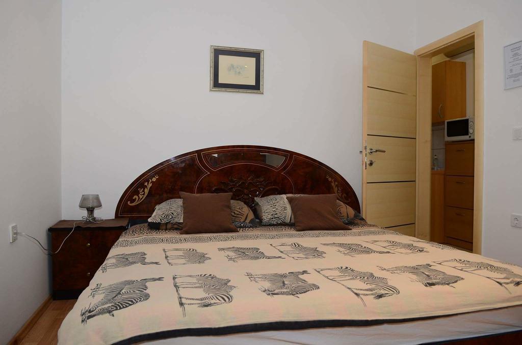 Apartments Villa Split คราพินสเก ทอปลิตเซ ภายนอก รูปภาพ