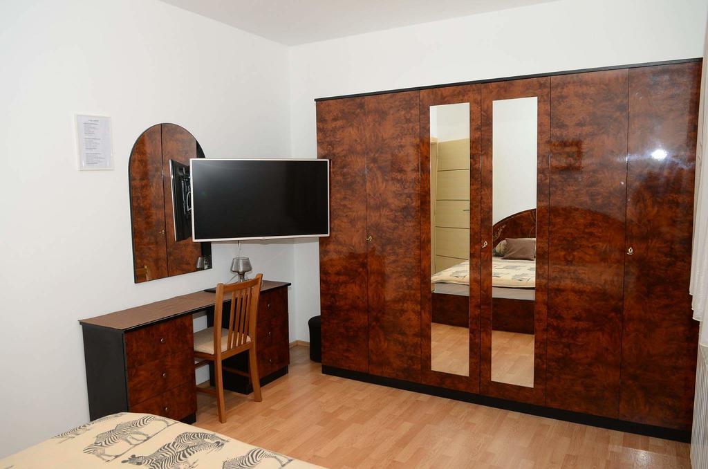 Apartments Villa Split คราพินสเก ทอปลิตเซ ภายนอก รูปภาพ